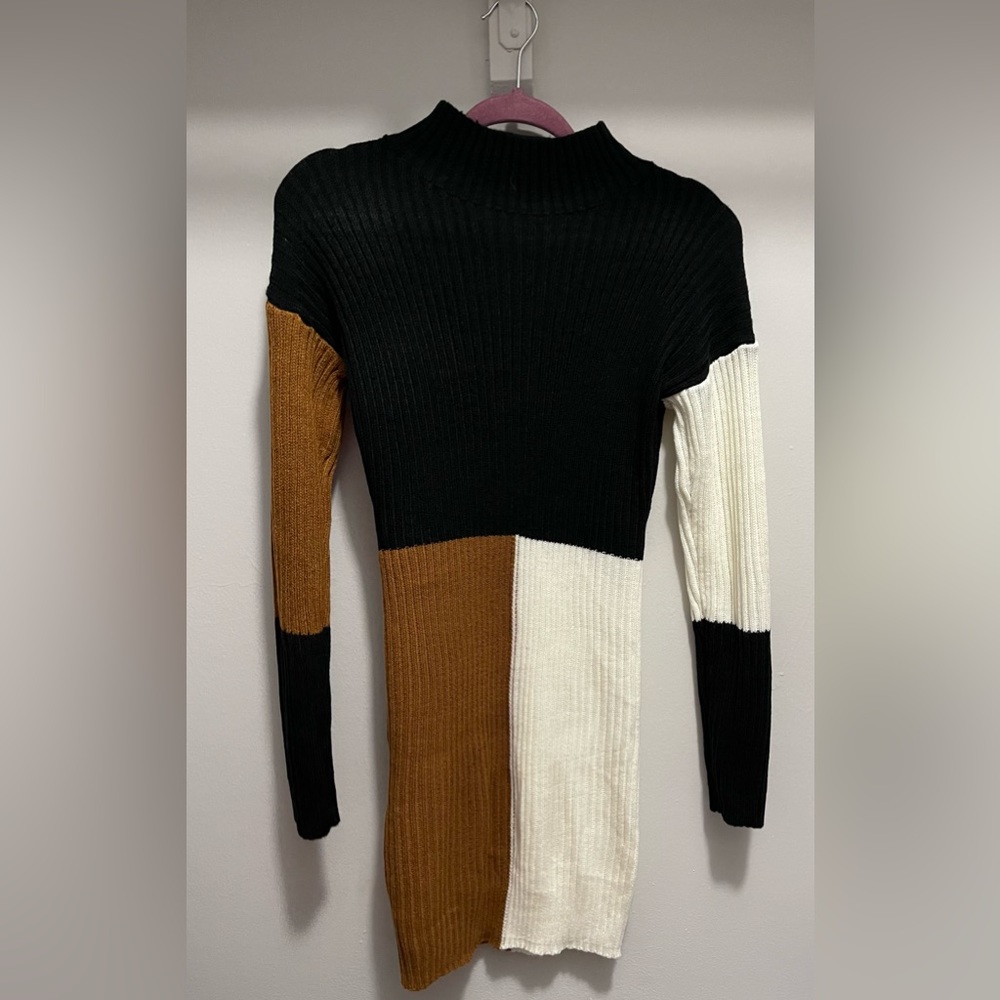 Color block sweater dress